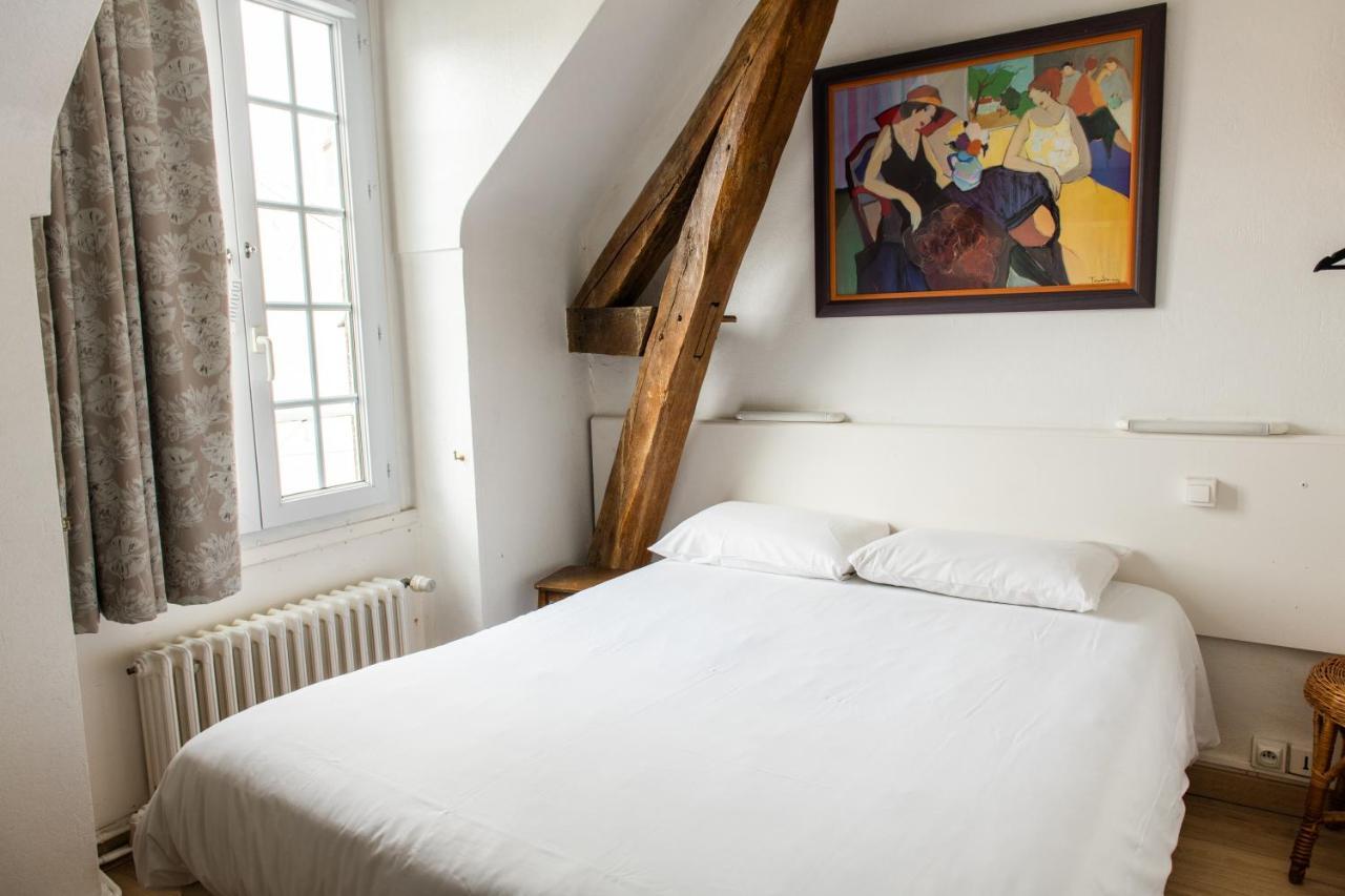 Hotel Le Relais Des Templiers Beaugency Esterno foto