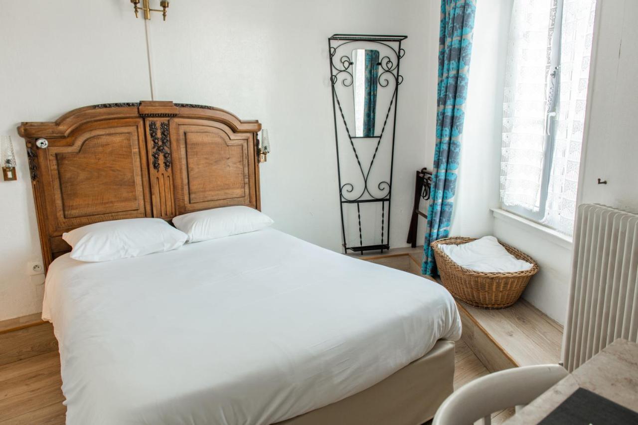 Hotel Le Relais Des Templiers Beaugency Esterno foto