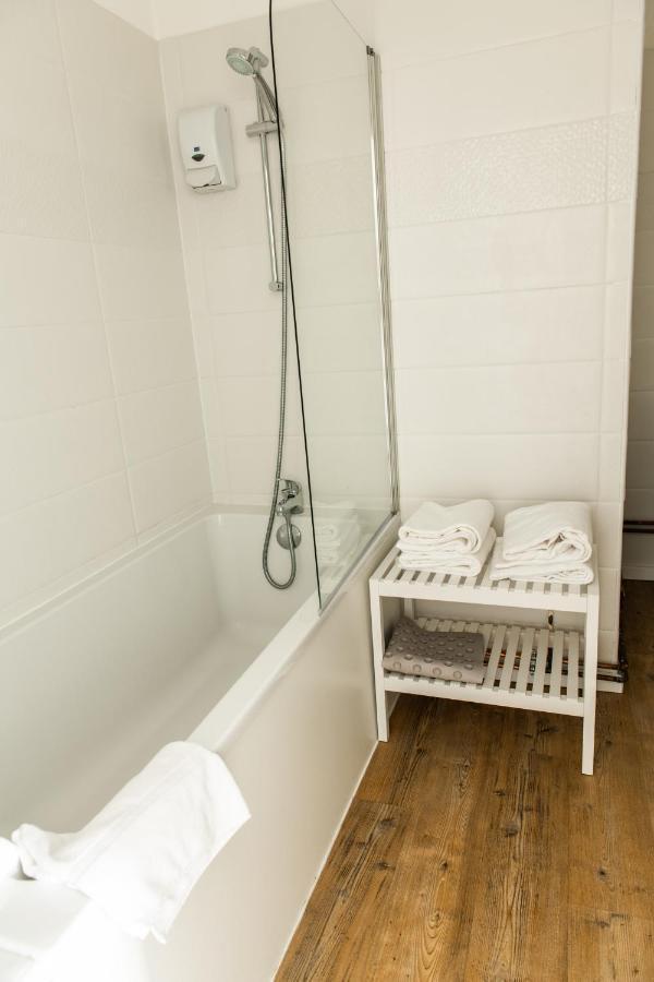 Hotel Le Relais Des Templiers Beaugency Esterno foto