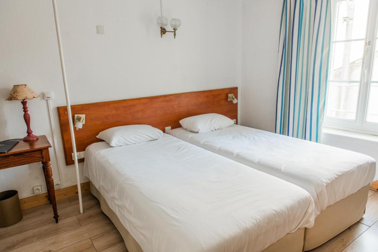 Hotel Le Relais Des Templiers Beaugency Esterno foto