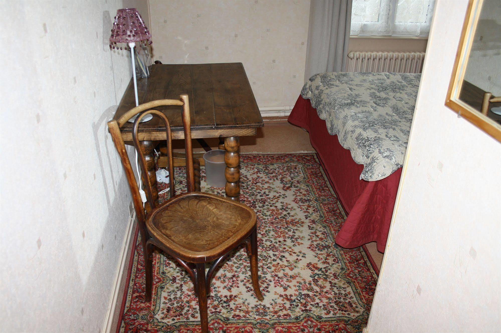 Hotel Le Relais Des Templiers Beaugency Esterno foto