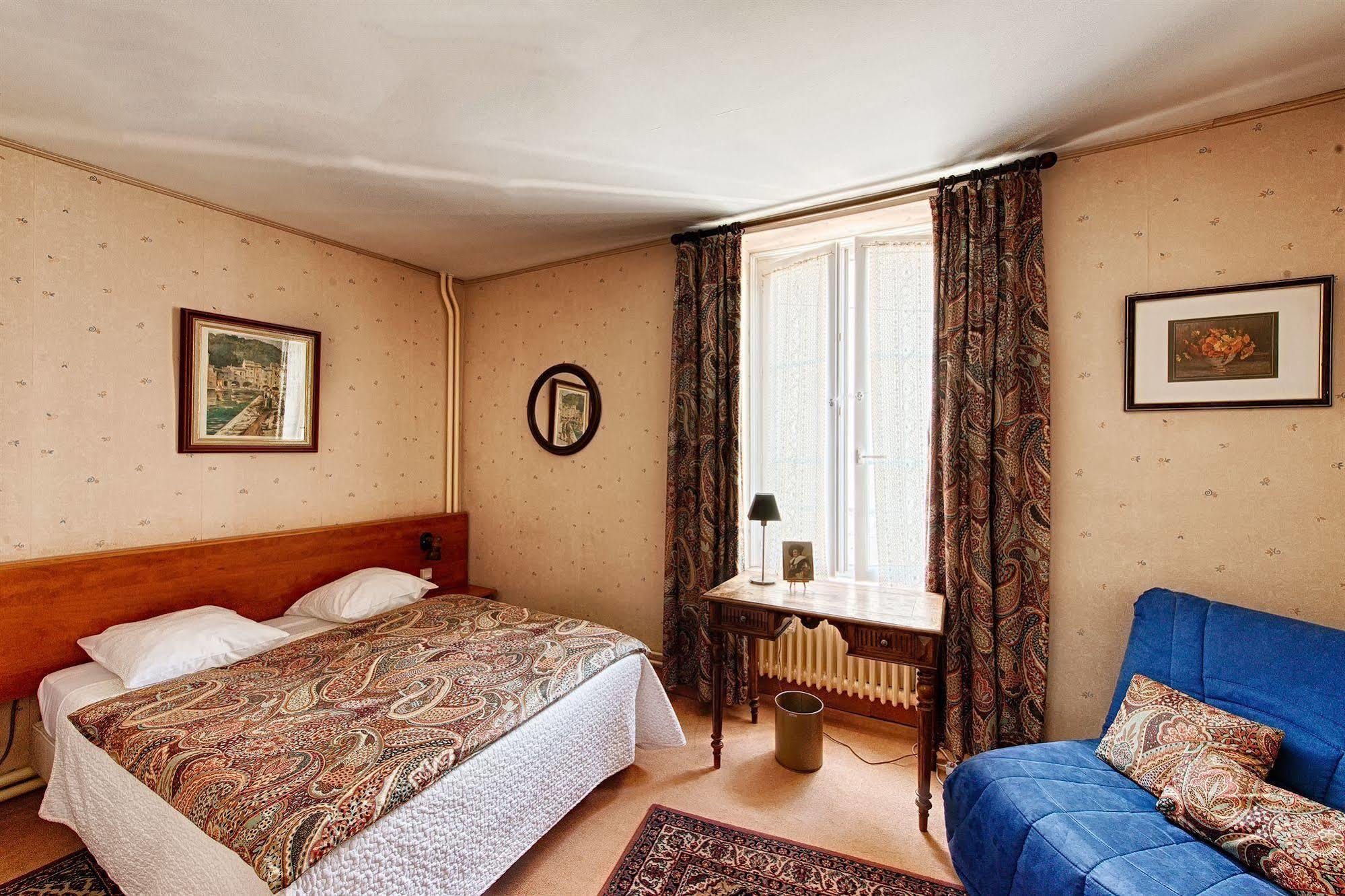Hotel Le Relais Des Templiers Beaugency Esterno foto